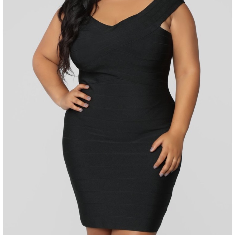 Fashion nova cross my body black dress